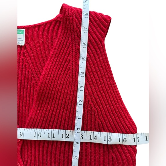 United Colors of Benetton vintage red wool blend knit sweater vest Size Medium - Picture 5 of 6